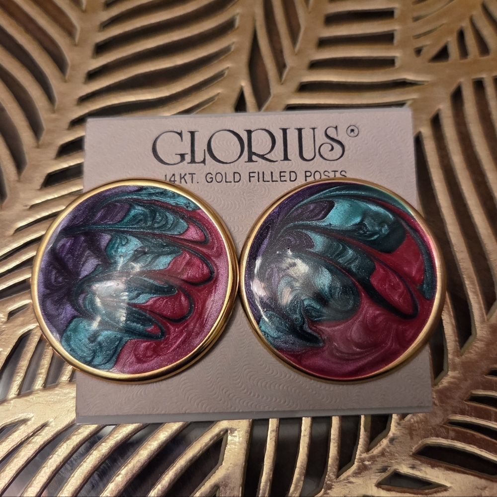 Glorius Gold Filled Round Earrings